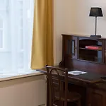 Boutique De Blauwe Pauw 3* Ден Бош
