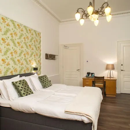 Boutique De Blauwe Pauw Hotel